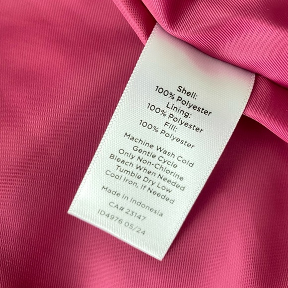 Talbots Quilted Rosette Magenta  Puffer Barn Jacket size Small new with Tags - Picture 13 of 16